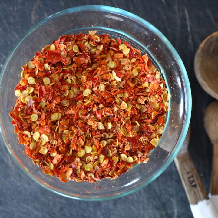 homemade crushed red pepper flakes