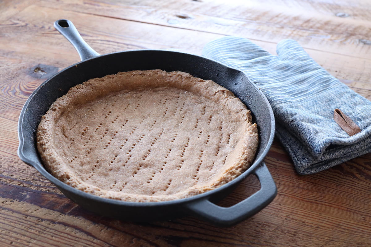 sourdough chicago style deep dish pizza crust