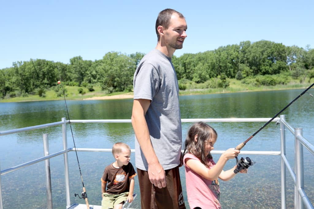 free fishing with kids on fathers day