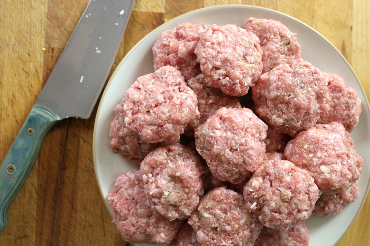 uncooked hand formed sausage patties