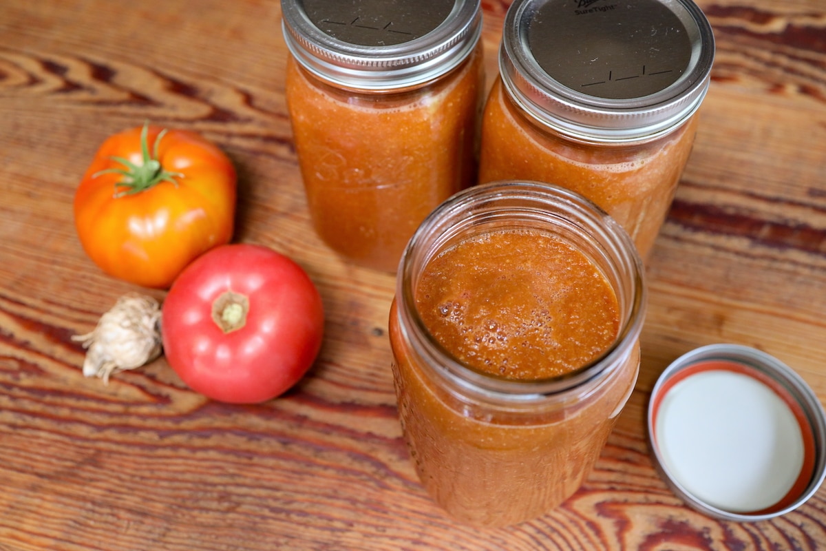quick smooth no peel tomato sauce recipe