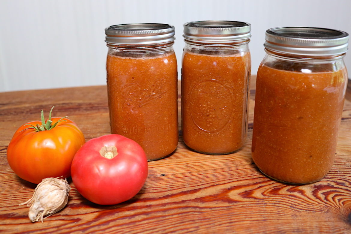 Sugar Free Tomato Sauce (Easy, no peel recipe!) From Scratch Farmstead
