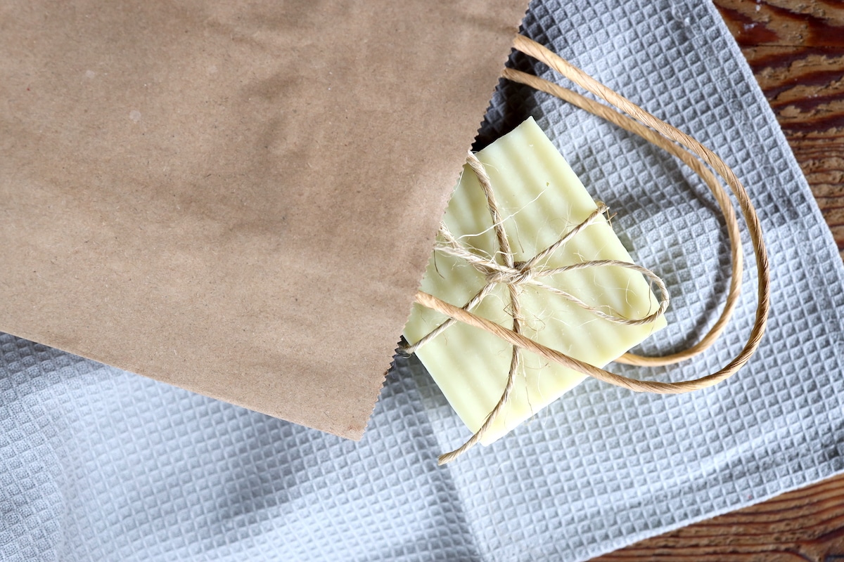 DIY Tallow Shampoo Bar (that actually works!) From Scratch Farmstead