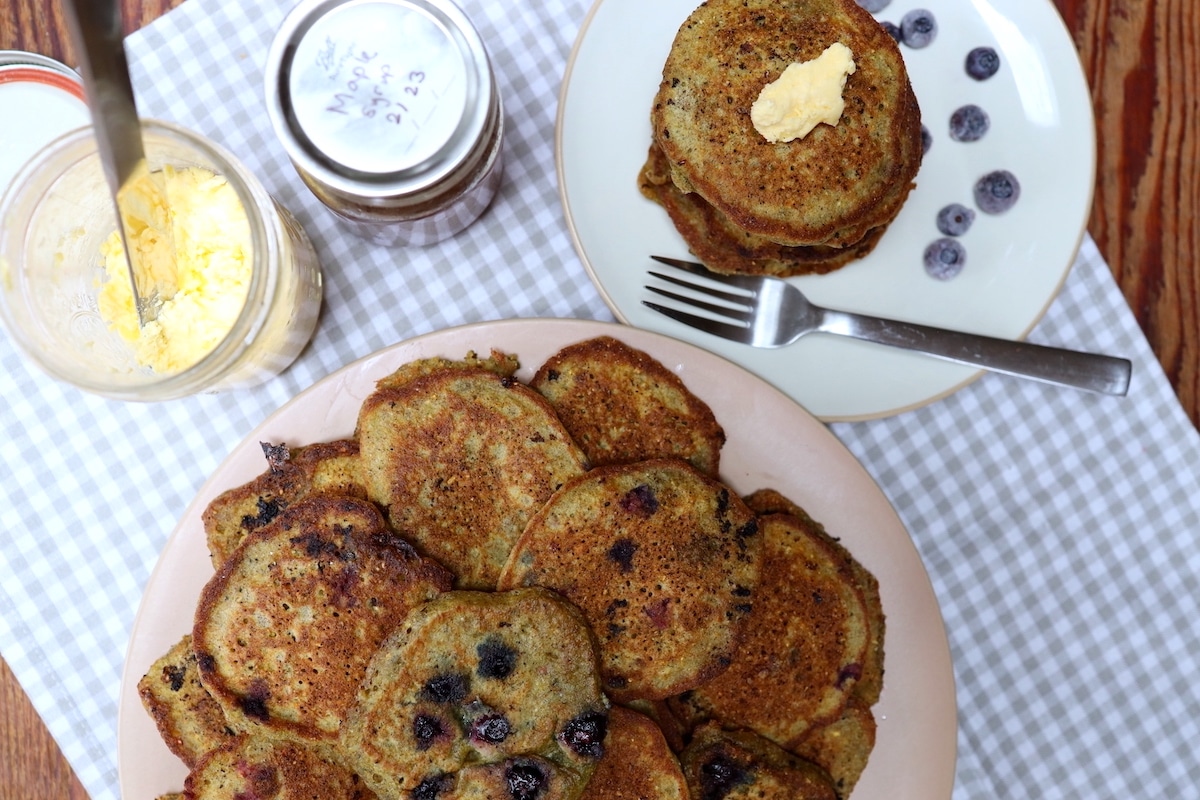 cornmeal blueberry pancakes