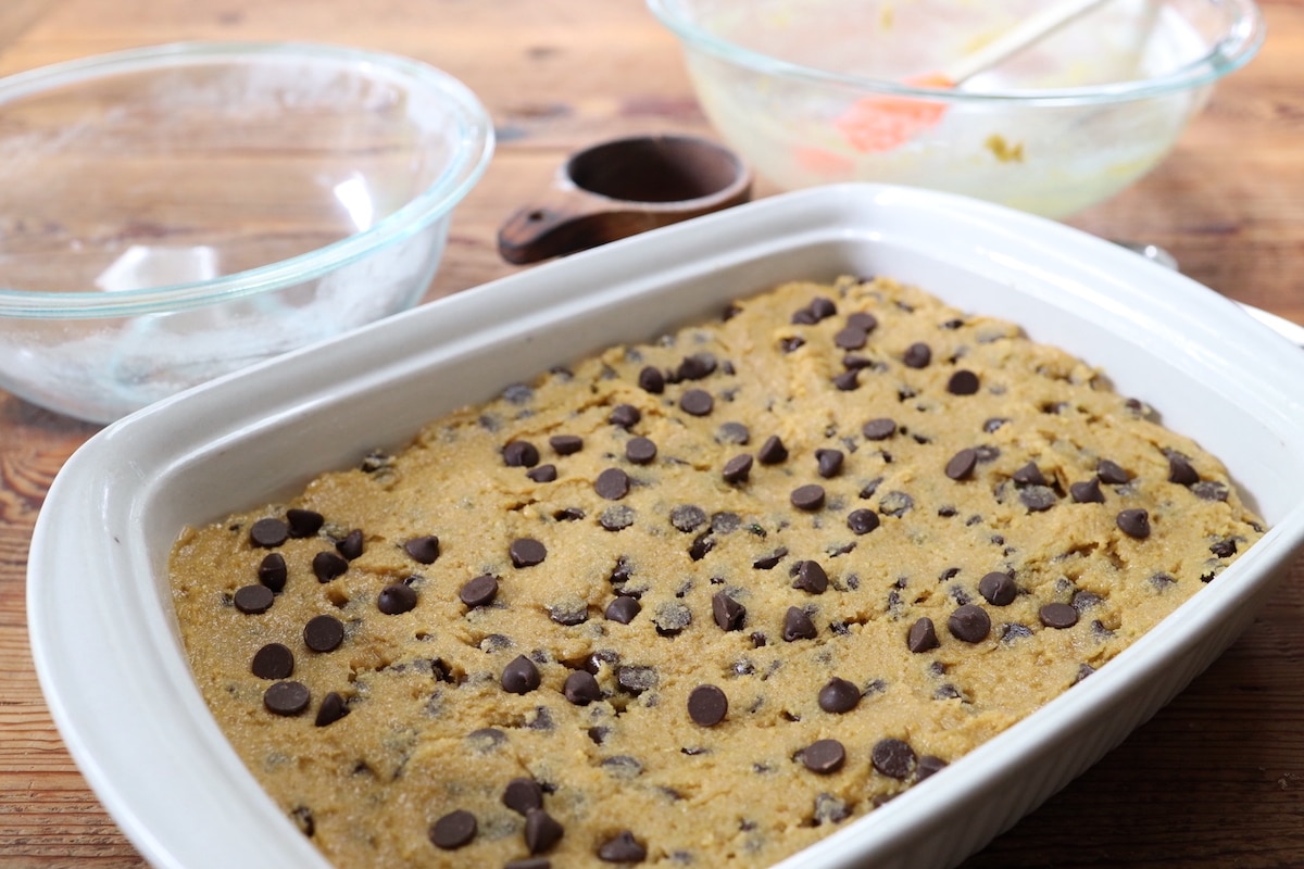 best chocolate chip cookie cake recipe