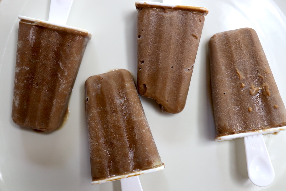 creamy homemade fudgesicles