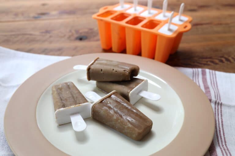 Easy Creamy Fudgesicles (Homemade with 5 Ingredients) - From Scratch ...