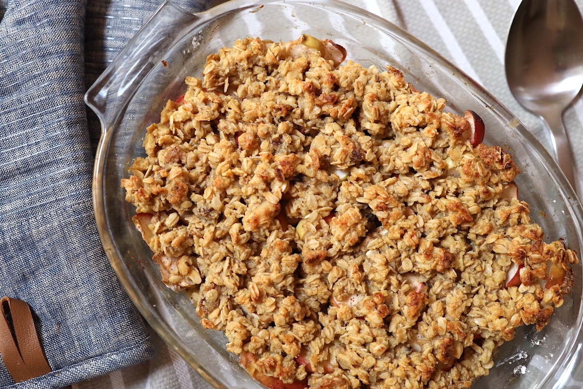 baked apple crumble with oats recipe