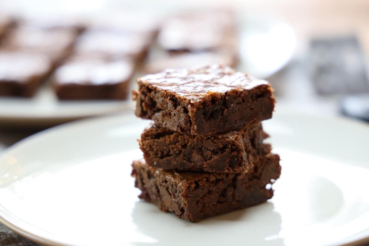 fudgy carob brownies