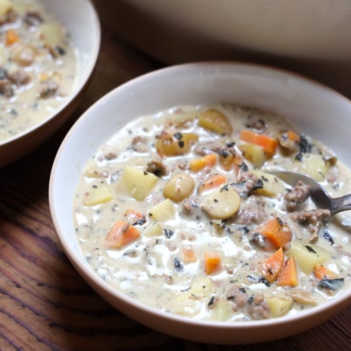 homemade cheesy hamburger potato soup