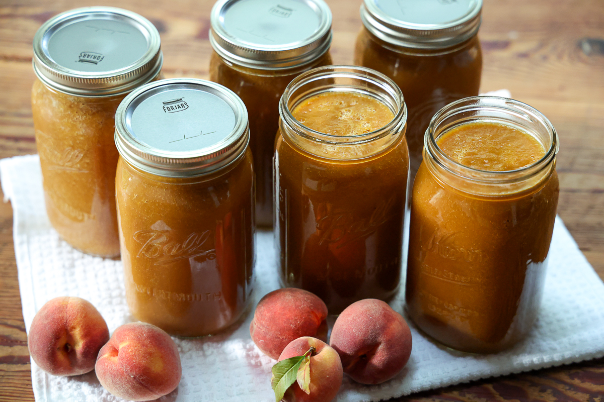 easy peach sauce in jars