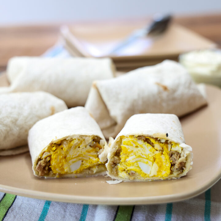 on the go simple breakfast burrito recipe