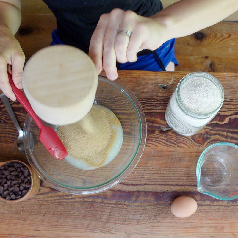adding sucanat to blondies