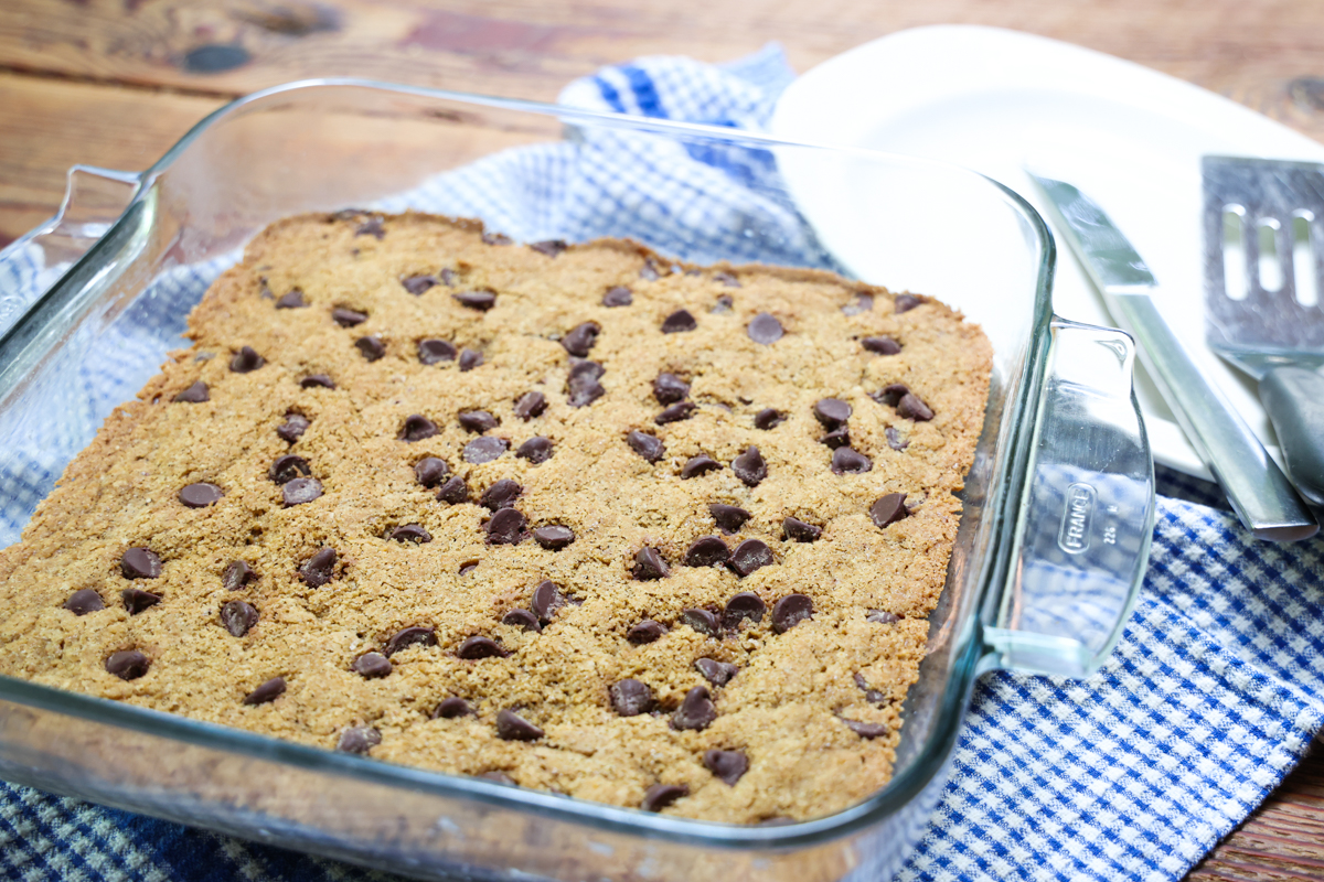 pan of homemade chocolate chip blondies